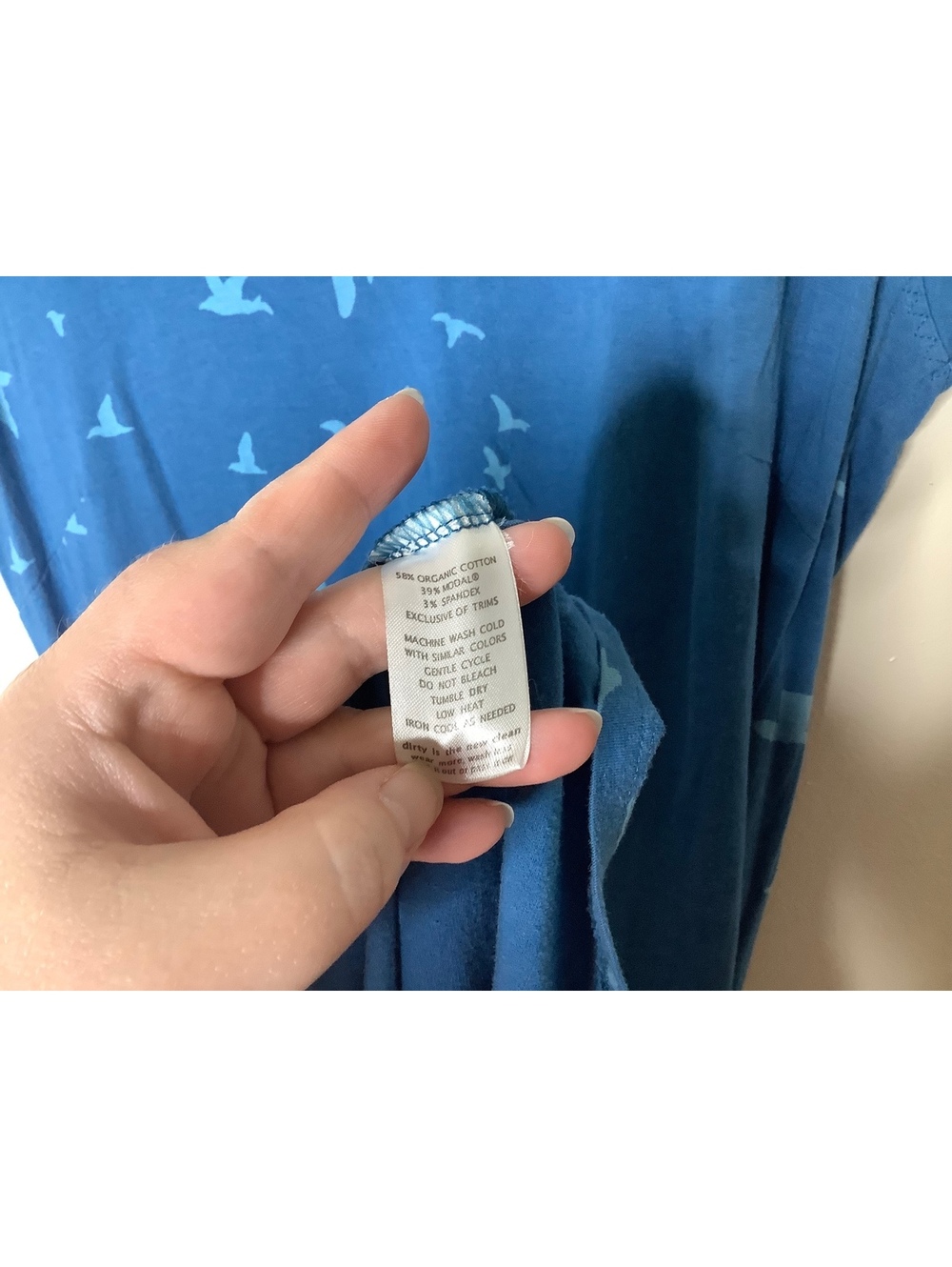< Toad & Co. Muse Dress Blue Bird Design With Gathered Side Hem > - Picture 8 of 8